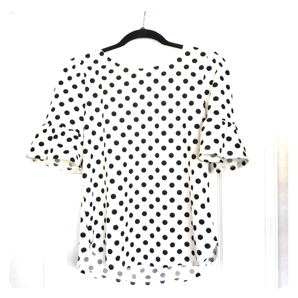 Black and white polka dot top